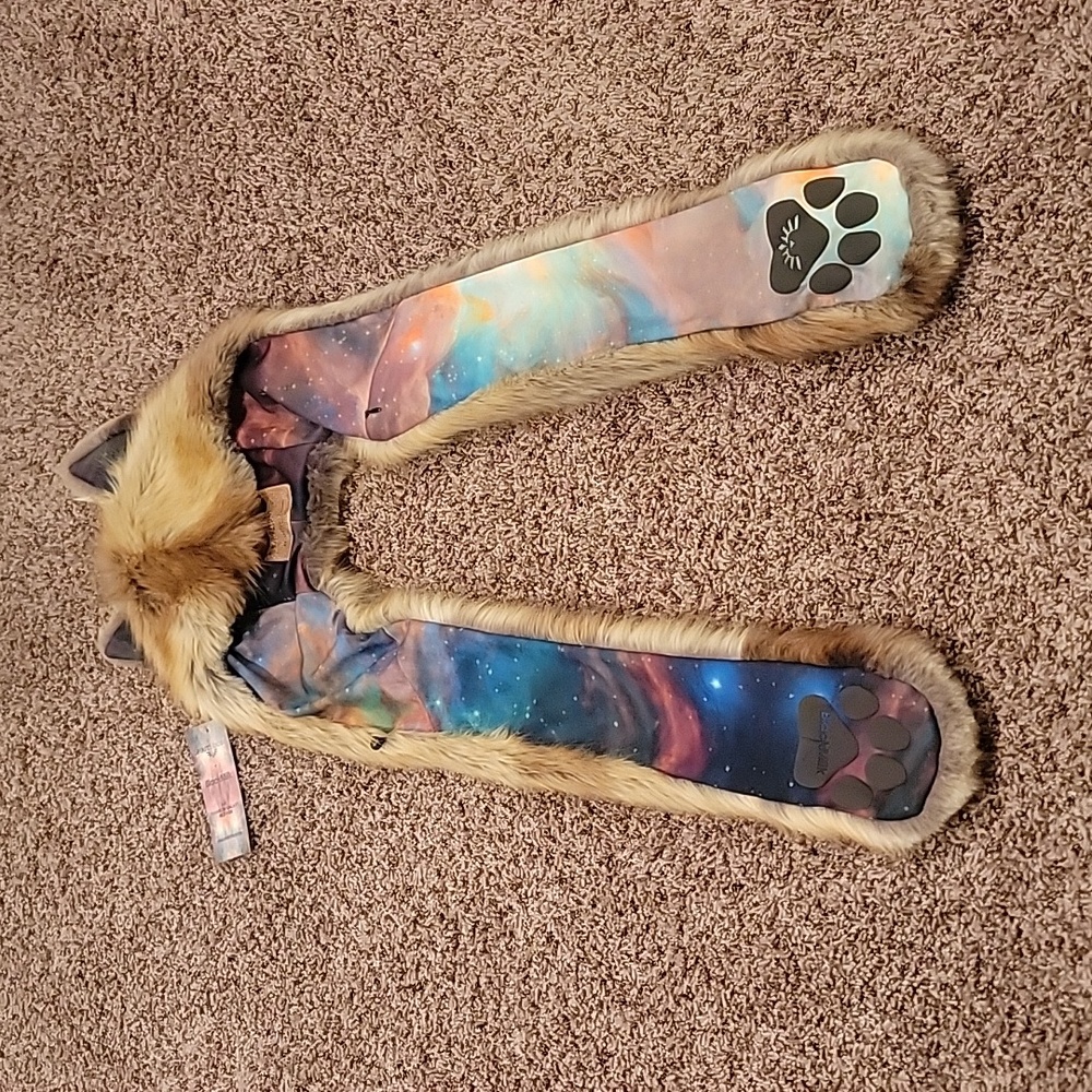 Spirithoods blackmilk fox